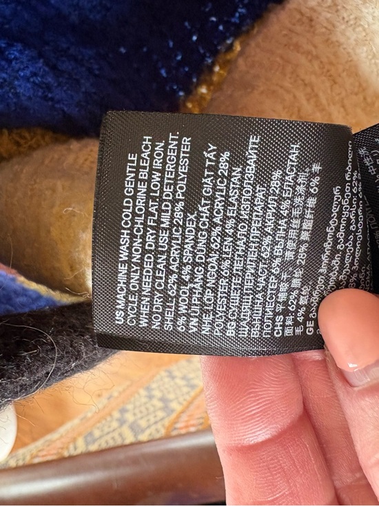 XS H&M Absolutely Adorable striped Knit Sweater in Blue, Black, Olive & Cream. - Picture 5 of 5